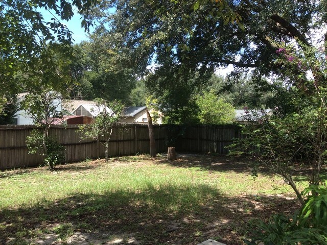 Building Photo - 5106 Chipper Court