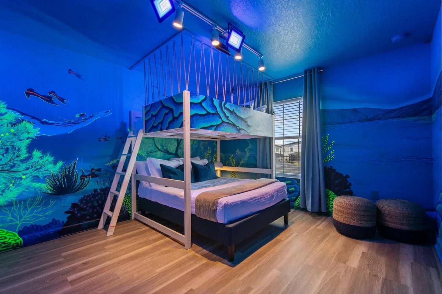 Building Photo - 2967 Fable St