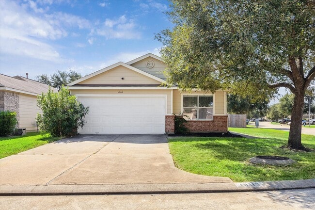 Building Photo - 19115 Wild Yaupon Dr