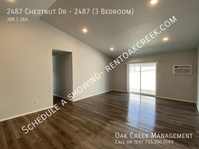 Building Photo - 2487 Chestnut Dr