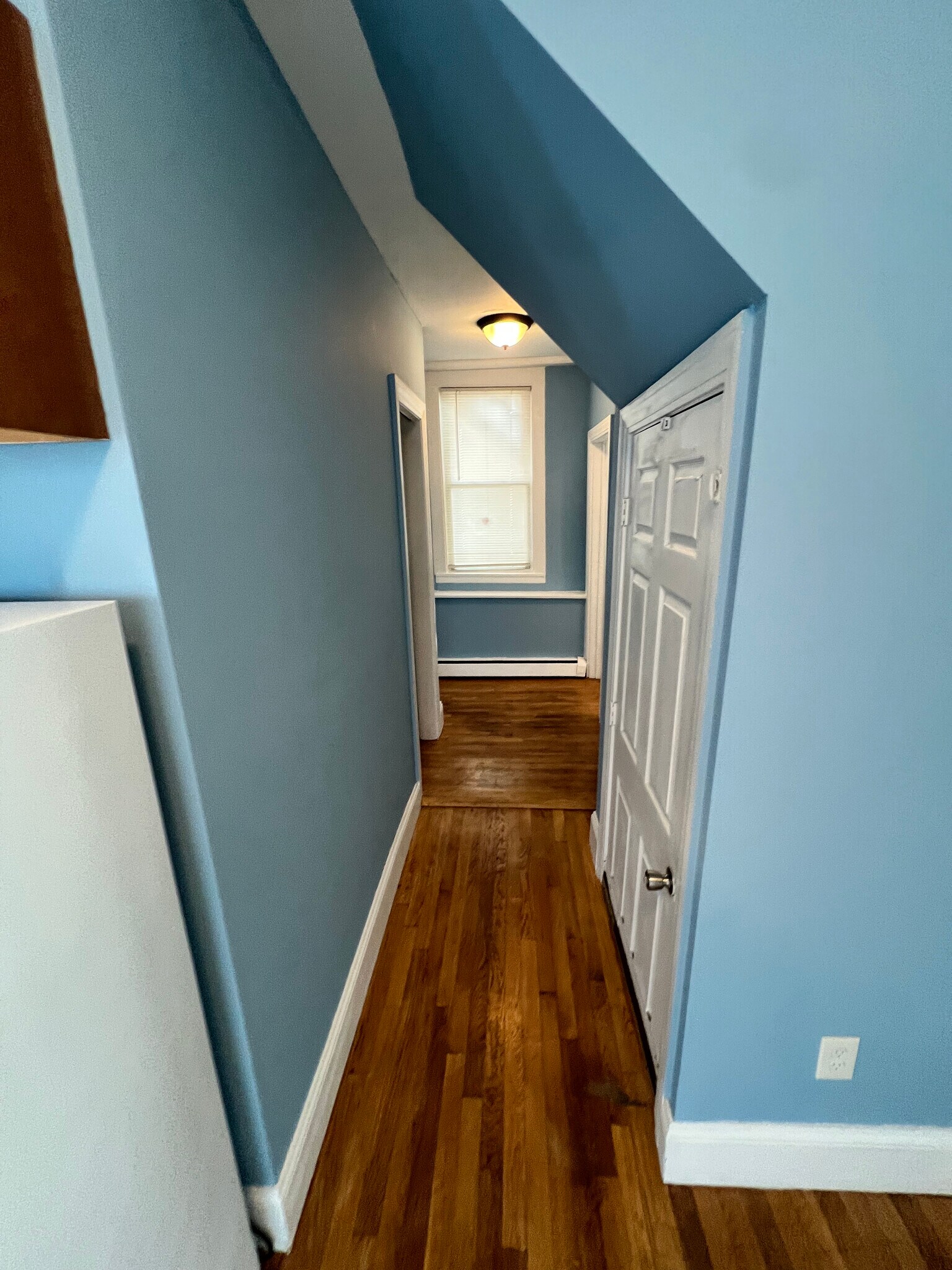 Building Photo - 12 Webster St