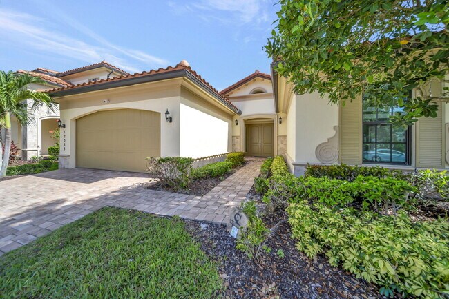 Building Photo - 12055 Lake Trail Ln