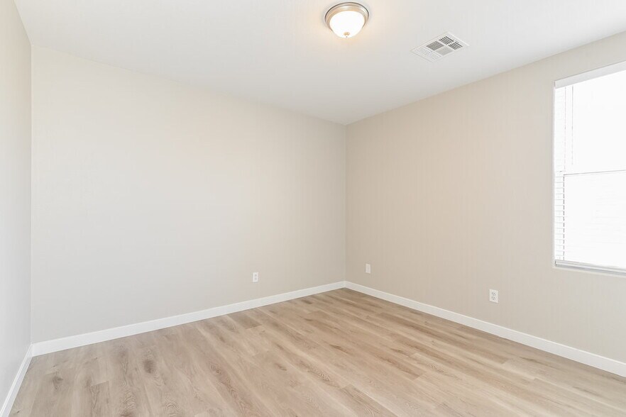 Building Photo - 11650 Nardo Ct