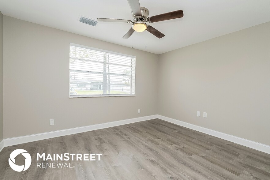 Building Photo - 5311 Hawk Dr