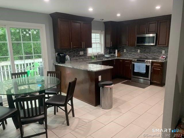 Building Photo - 994 Bunker Hill Ave