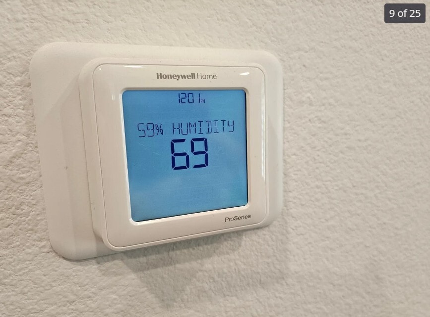 Central air with private heat/AC thermostat - 607 Middlebrook Rd