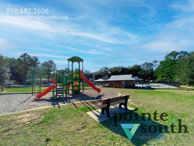 Building Photo - 107 Wild Oak Dr
