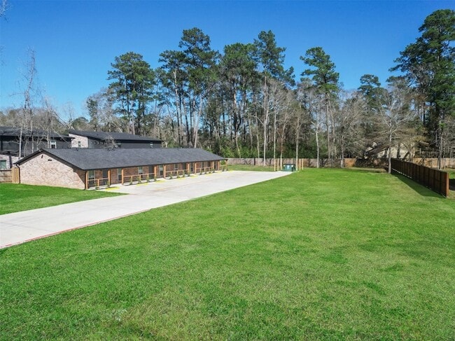 Building Photo - 2526 Appian Wy