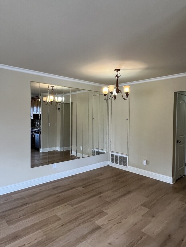 Building Photo - 11543 Quartz Dr
