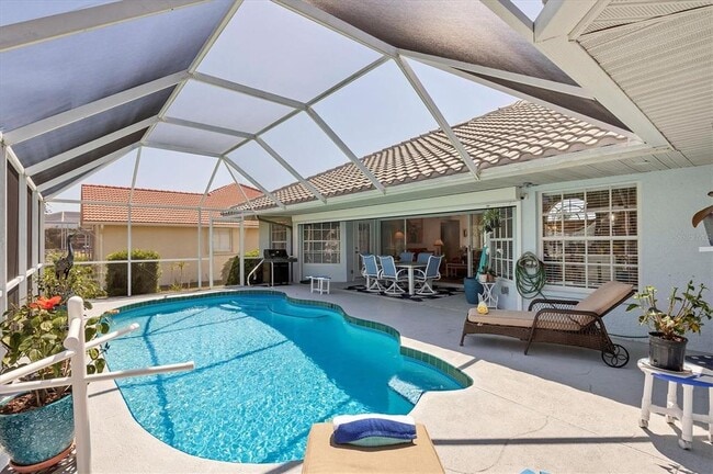 Building Photo - 11 Amberjack Ln