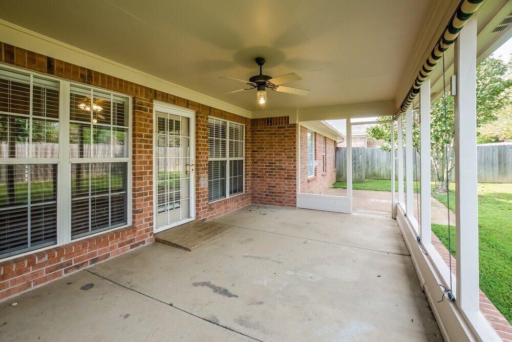 Building Photo - 5041 Thornebrook Cove