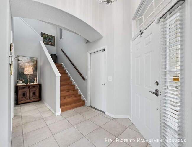 Building Photo - 8737 Pebble Creek Ln