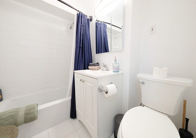 Building Photo - 28-30 West 86th Street-SI ID1031987P