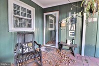 Building Photo - 24 Forestview Pl