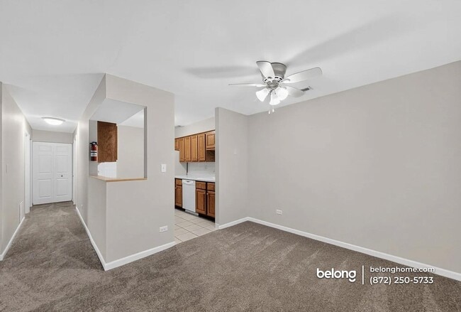 Building Photo - 1420 Stonebridge Cir