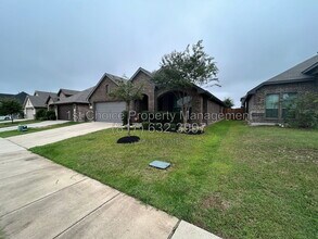 Building Photo - 6340 Battle Mountain Trl