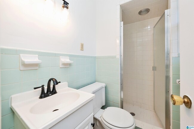 Building Photo - 2842 Brooklane Dr