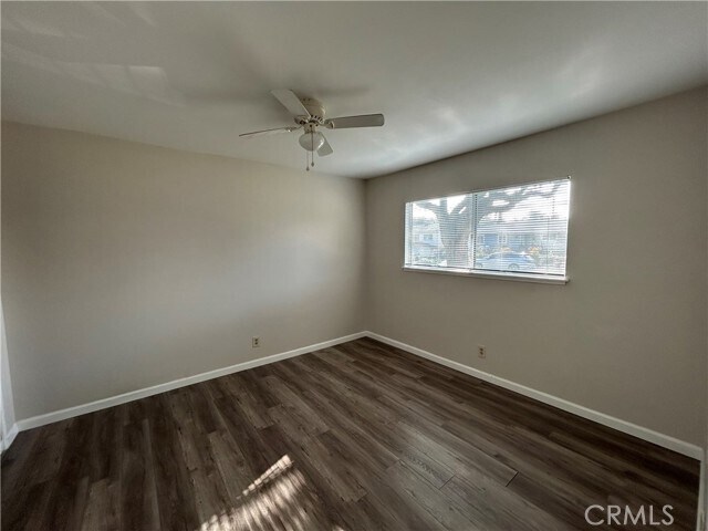 Building Photo - 3604 Country Club Dr