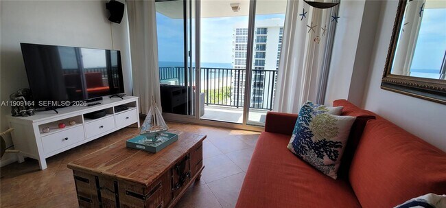 Building Photo - 531 N Ocean Blvd