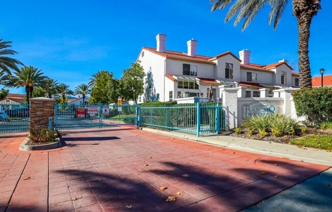 Primary Photo - Rancho del Mar Townhomes Near the Temecula...