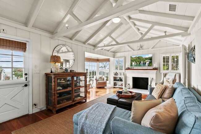 Building Photo - Virginia Way - Mohajer Unit A