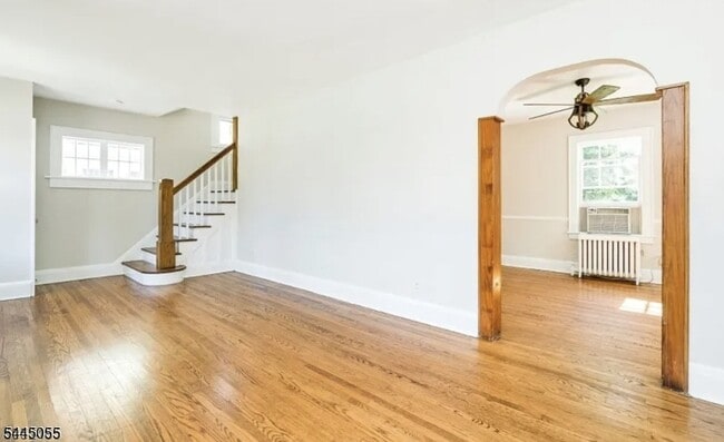 Building Photo - 514 Forest Ave