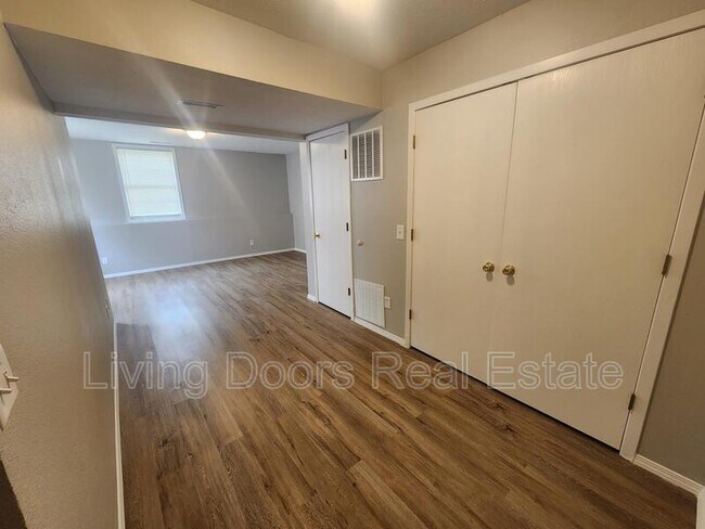 Building Photo - 1748 N 27th St