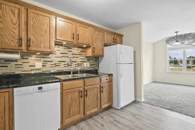 Building Photo - 2820 Wordsworth Dr
