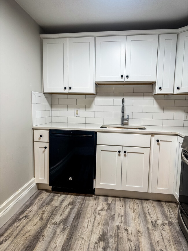 Building Photo - 153 Milk St