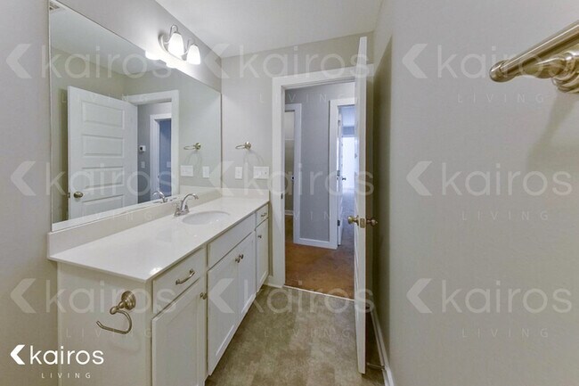 Building Photo - 11353 Crimson Ridge Rd