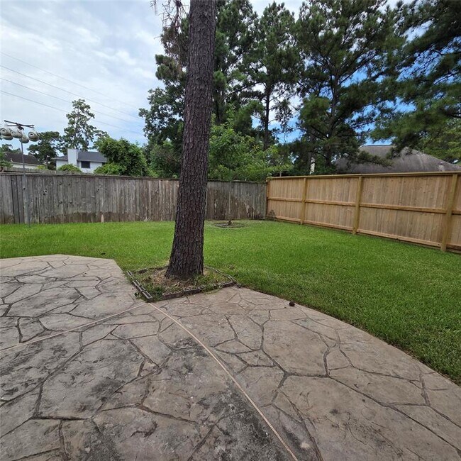 Building Photo - 26101 Brickhill Dr