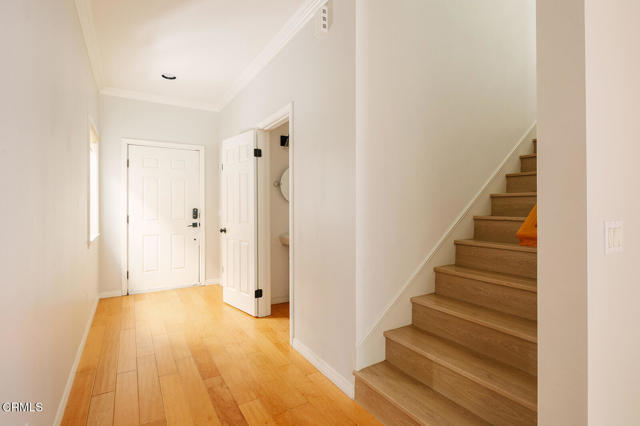 Building Photo - 2409 Olive Ave