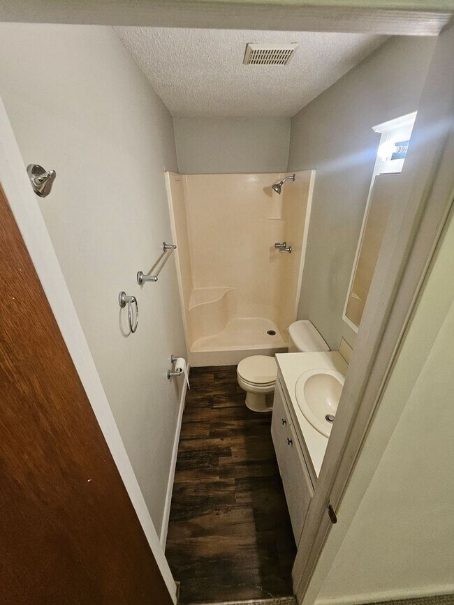 Building Photo - 109 Franklin St