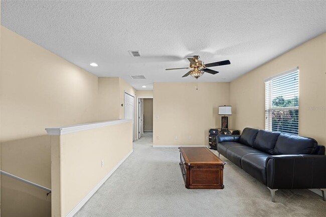 Building Photo - 4905 Legacy Oaks Dr