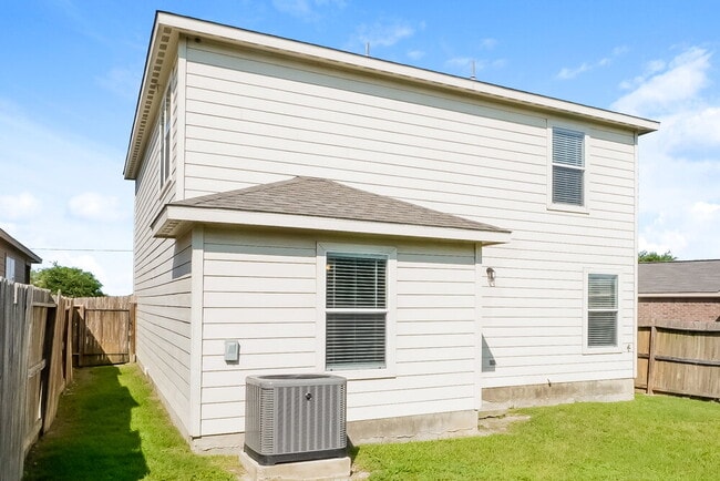 Building Photo - 5410 Chase Canyon