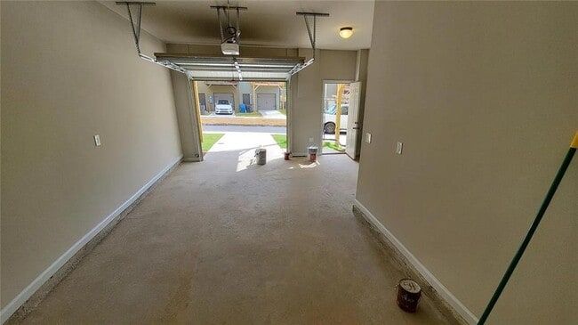 Building Photo - 1055 Bayrose Cir