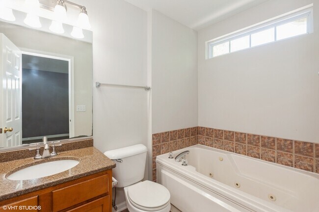 Building Photo - 2215 Stoughton Dr