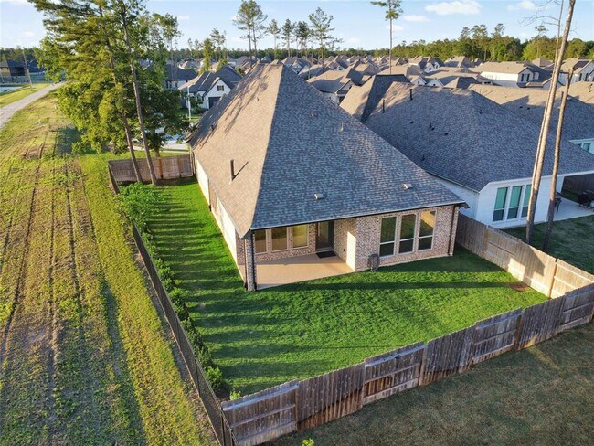 Building Photo - 15906 Golden Trails Ct