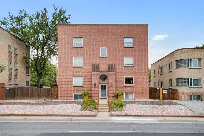 Building Photo - Colorado Blvd Apartments