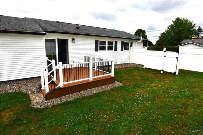 Building Photo - 1401 Woodbury Dr