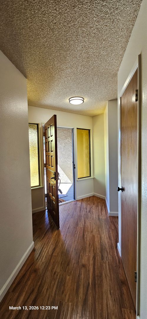 Building Photo - Creekridge Villas Single Story Condo in Gated Community in Orcutt with Easy Access to VSFB