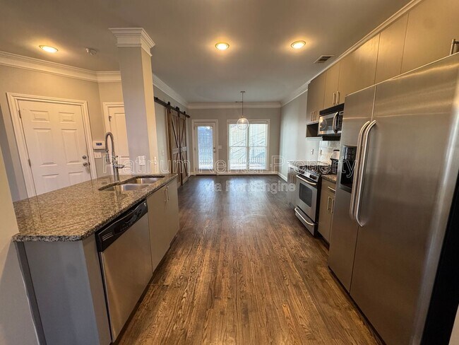 Building Photo - 1705 Barfield Run NW