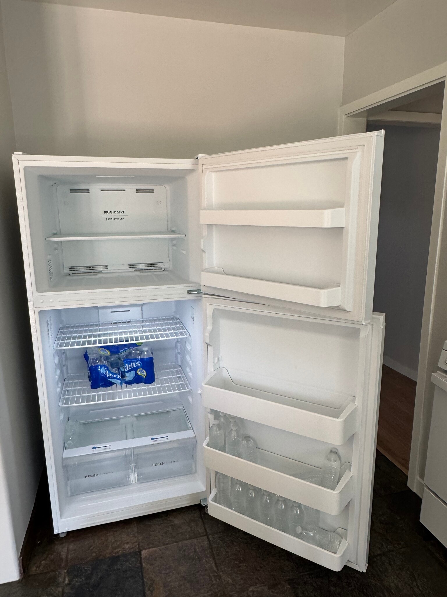 New Fridge - 5943 Tujunga Ave