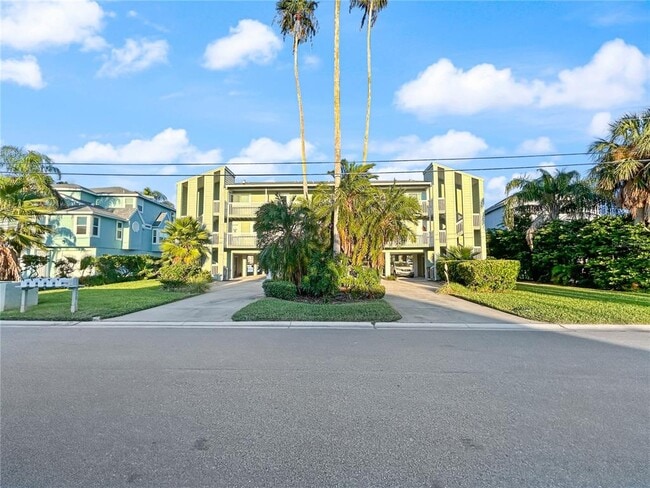 Building Photo - 2505 Bay Blvd