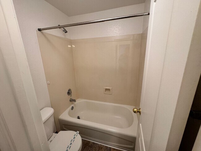 Building Photo - 4727 El Cap Ct