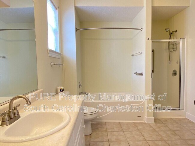 Building Photo - 1512 Asarina Ln