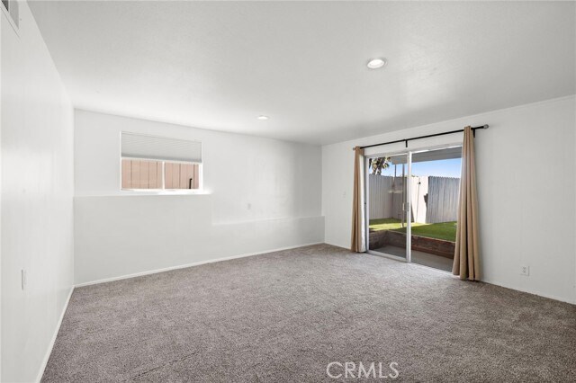 Building Photo - 2120 Temple Hills Dr