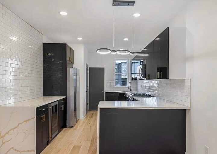 Building Photo - 6113 Webster St