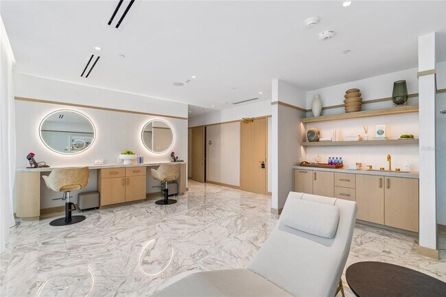 Building Photo - 3015 S Ysabella Ave