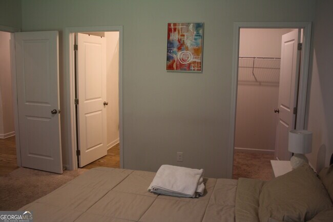 Building Photo - 3520 Pickens Lndg Dr